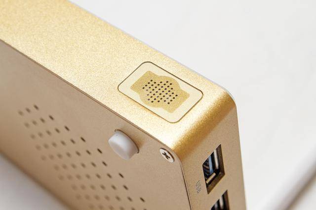 外壳|一键开启 傻瓜操作 纵享4K—海美迪H7Plus旗舰4K电视盒子