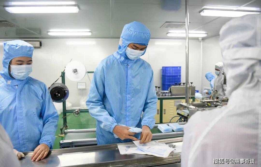 gdp口罩_戴口罩的男生头像动漫