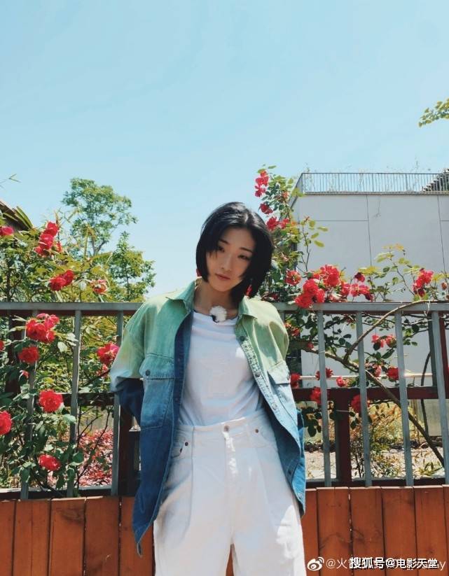 在线吃老公的瓜！玲花手滑点赞diss徐明朝的微博