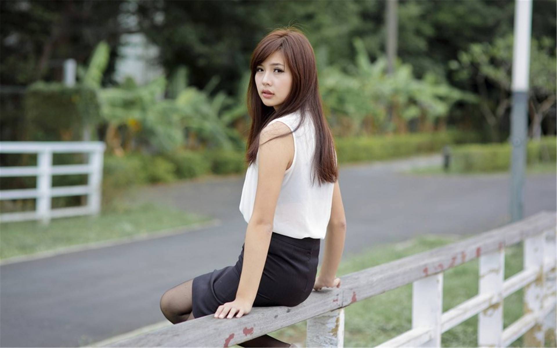5dbd18bf1a244292a646a15ecf873254.jpeg