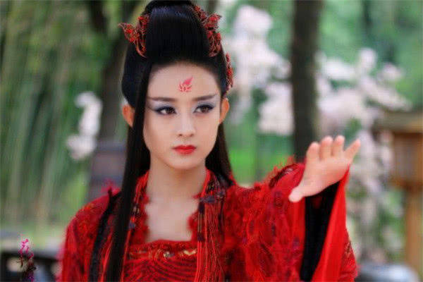 原创被古装剧黑化的女演员,赵丽颖的妆容最好看,而她又狠又美