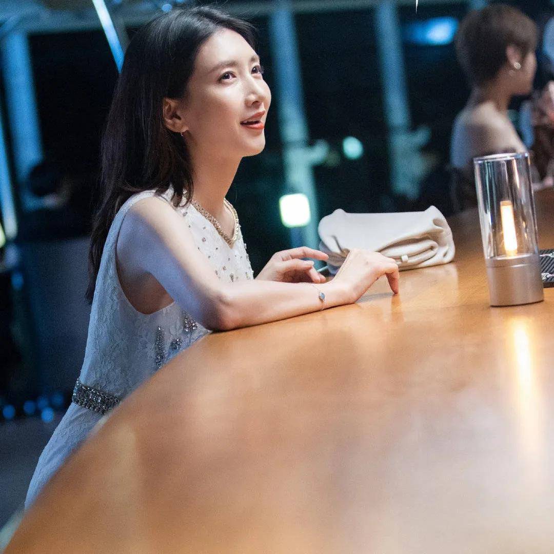 才敢|物质的皮囊下藏着高贵灵魂的人，才敢说“三十？不过而已”