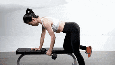 万茜刚|前几天万茜刚骨折，今天张雨绮就差点被泥石流击中！这节目组是有毒吗？！