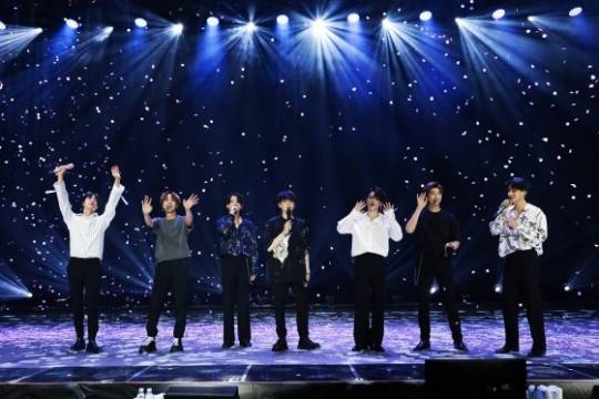 防弹少年团在线演唱会动员75万名观众创吉尼斯世界纪录