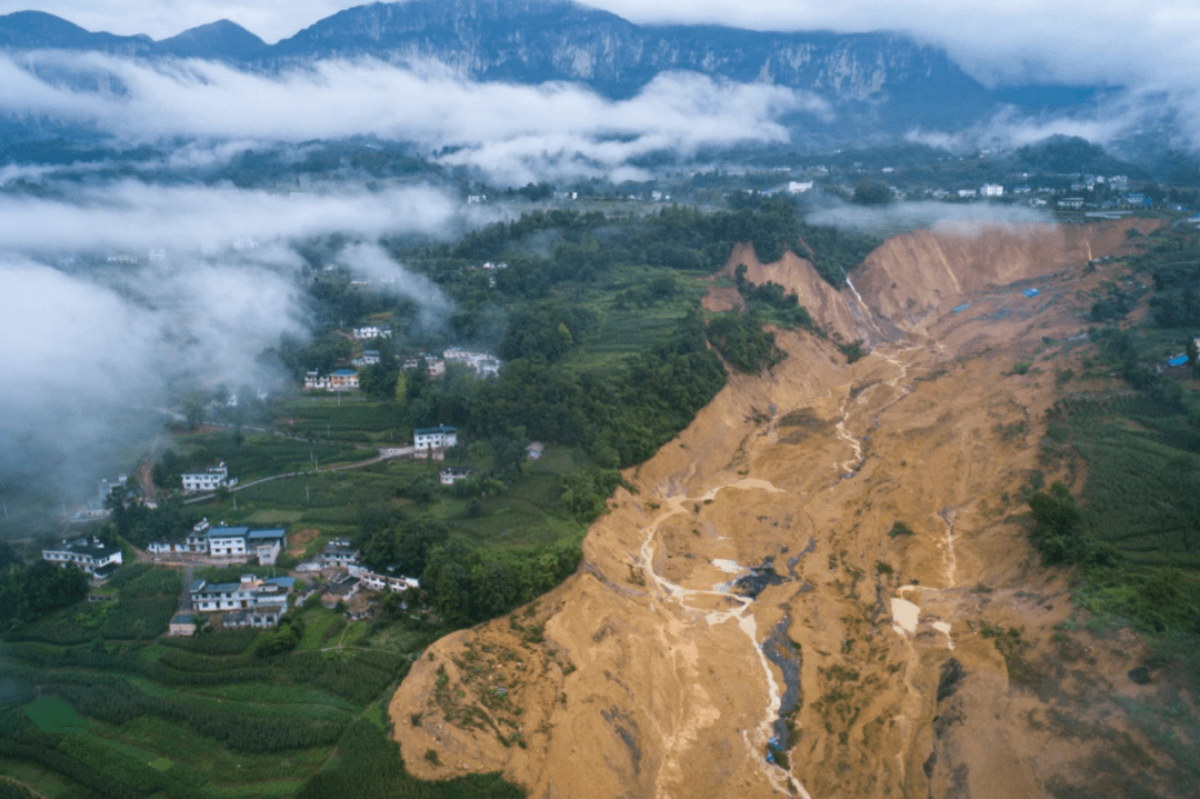 狼山屯人口_南通狼山(3)