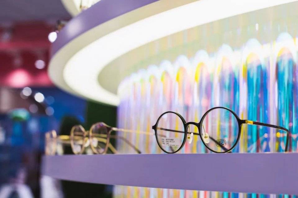 眼镜|EON视光时尚配镜，立即Call in！