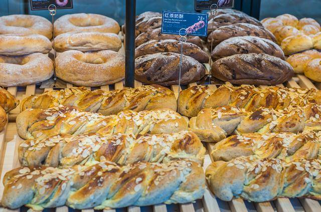 鼻祖|情怀再次输给现实！年赚上亿的网红店鼻祖，这次真要死了？