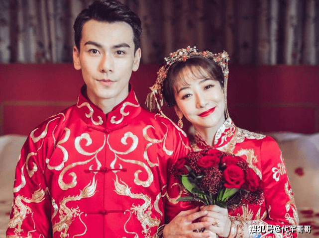《小娘惹》中的帅气演员,娶大9岁美女