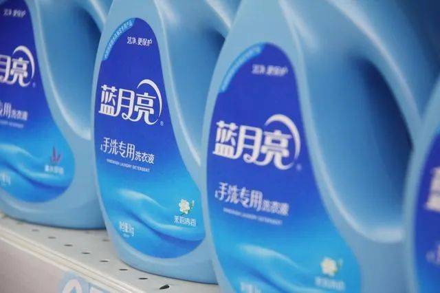 该公司|?1.2亿元至尊洗衣液或遭退回？蓝月亮赴港冲刺IPO原材料成本是座山