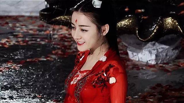 三生三世|看完迪丽热巴在《三生三世》中11个造型,不愧是四海八荒第二绝色!