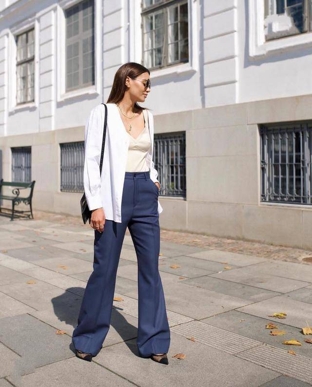 配饰|还别说，“阔腿裤+配饰”真能穿出时髦感，套这三个模板很实用