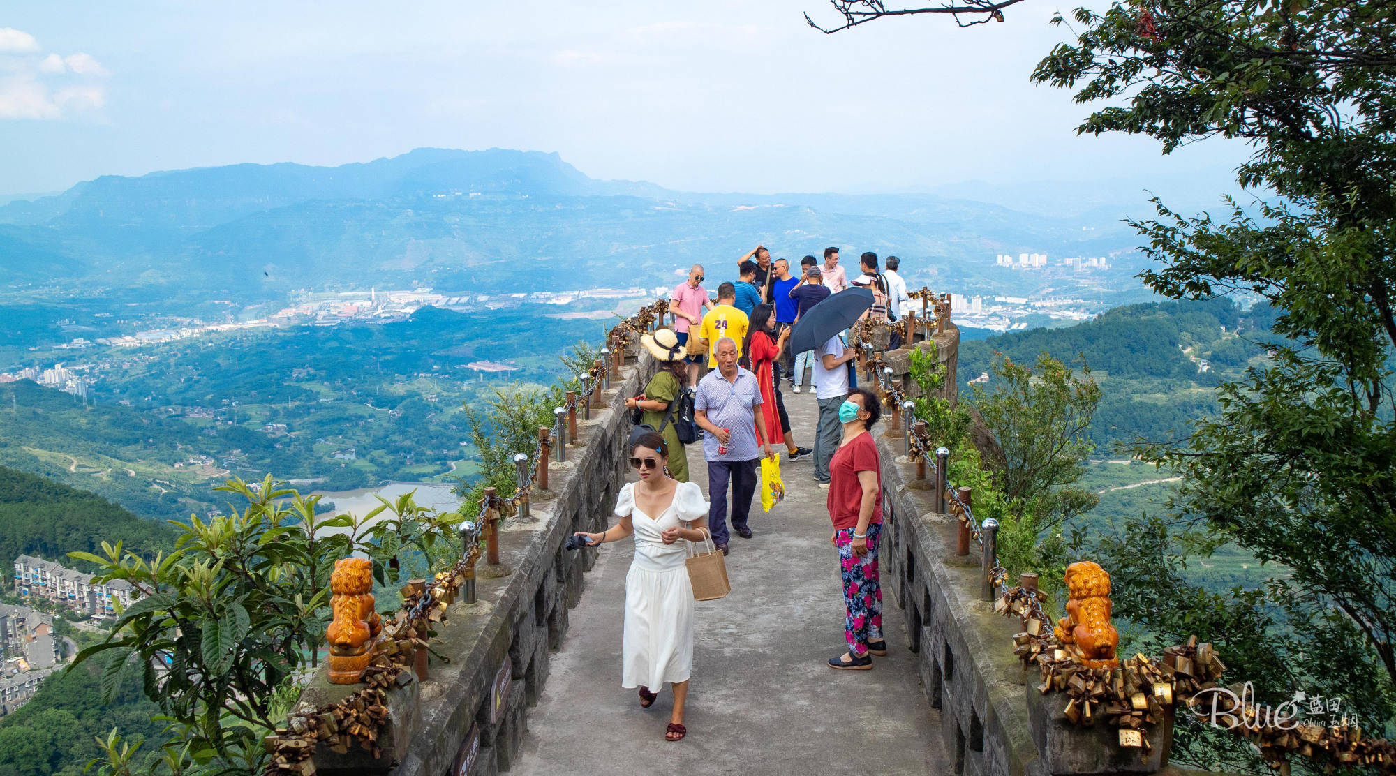 原创重庆夏日旅游好去处,綦江古剑山风景如画气候宜人,深受游客喜爱