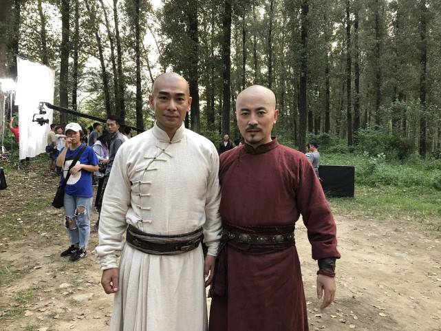 赵文卓消失的8年:无人报价、频繁接烂片,靠吃老本赚零花钱!