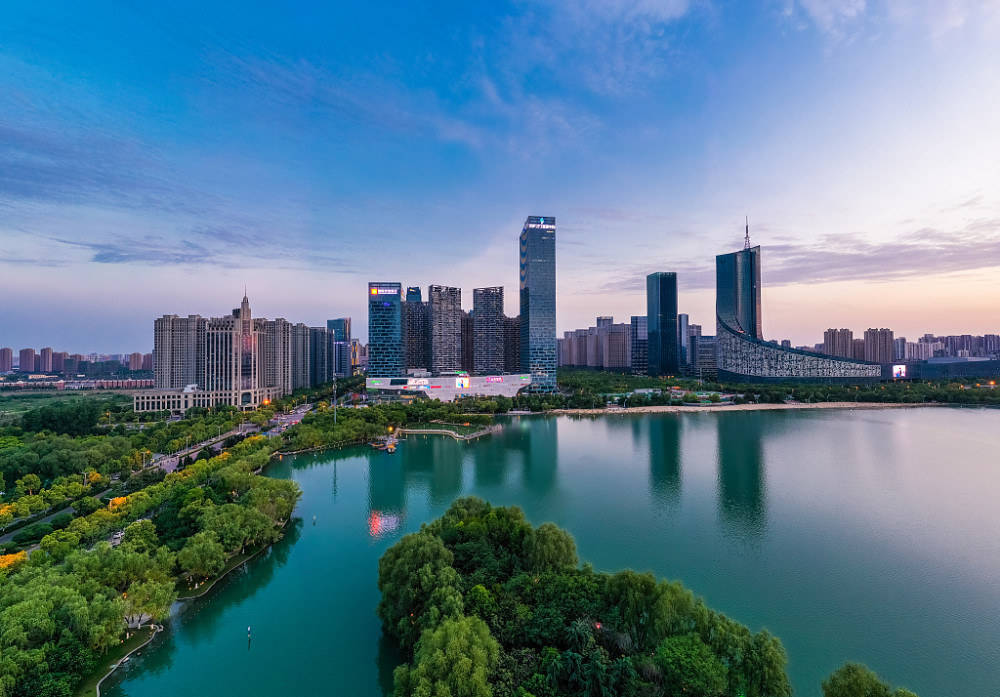 合肥gdp为什么那么快_合肥gdp历年图(3)