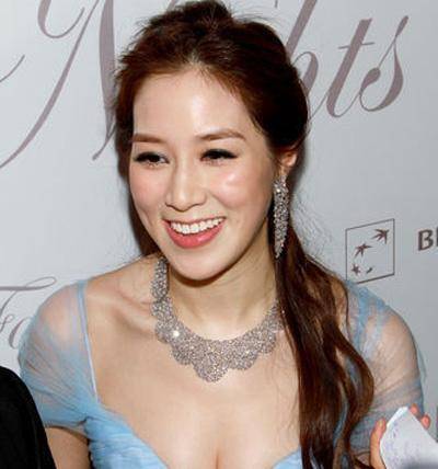 李家诚|原创27岁便升级为豪门阔太，徐子淇步步为营的人生你了解多少？