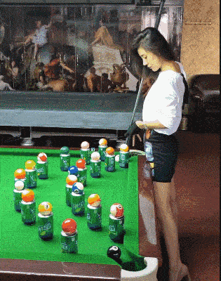 爆笑gif:不知道为什么,看到姑娘这浅浅一笑,我的内心里还有点小激动了