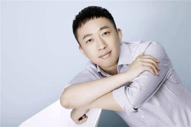 巨星|原创于正控诉tfboys抄袭，讽三小只是“巨星们”，粉丝直接群攻