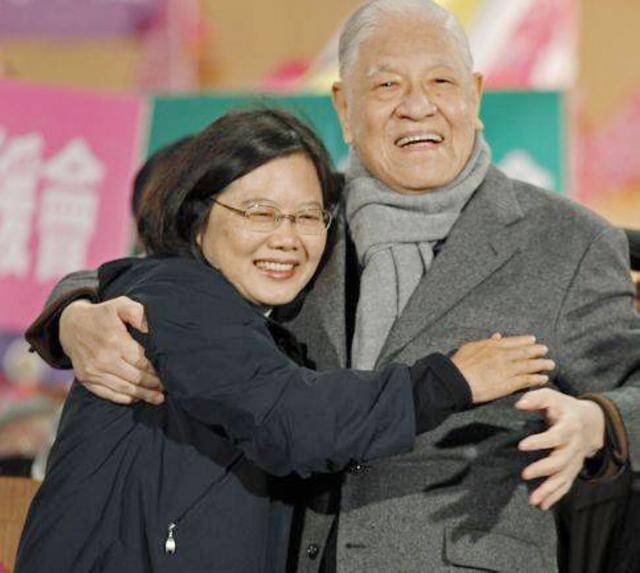 定会|97岁李登辉病亡!出卖民族利益,定会被钉在历史的耻辱柱上