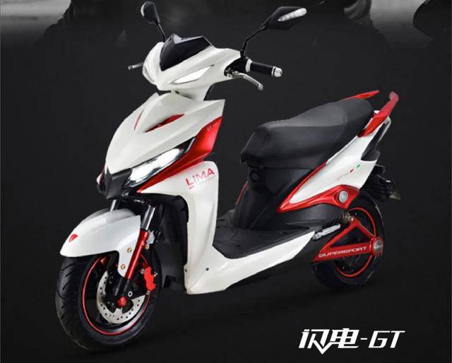 立马推出高速电摩闪电gt配备1500w高效电机时速超过70kmh