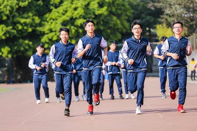 教育|榜样的力量，卓越教育高四学校揭秘提分技巧