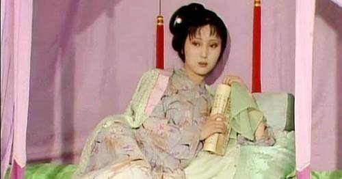 《红楼梦》贾政一句话,揭示了林黛玉真正死因,跟掉包计毫无关系_贾母前