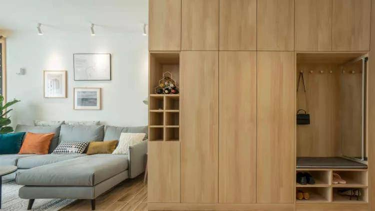 入户玄关地台 69e8d5c3a98247d6a280775aef08c40a.jpeg