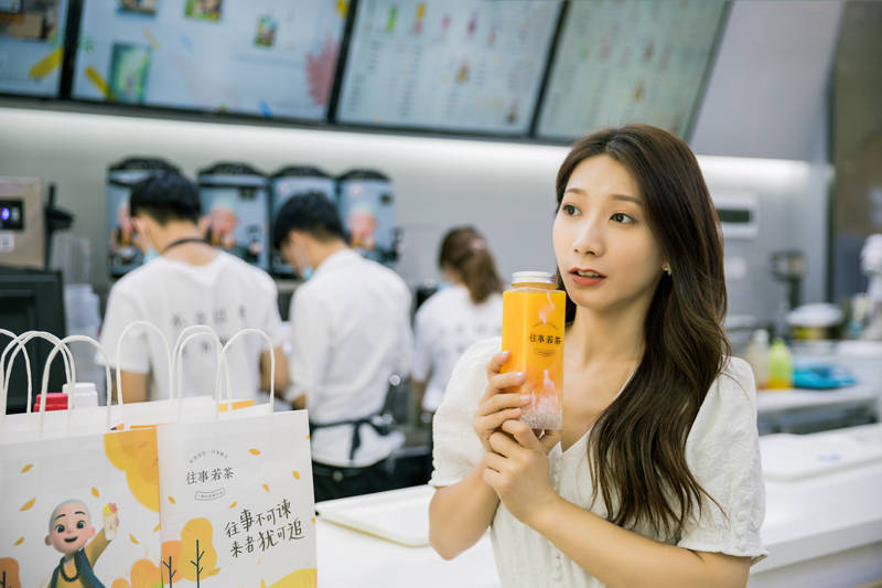 奈雪的茶加盟商哭诉 975d06dfabc74d56b7c245d89e150745.jpeg