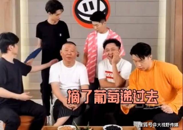 点击图片看原样大小图片