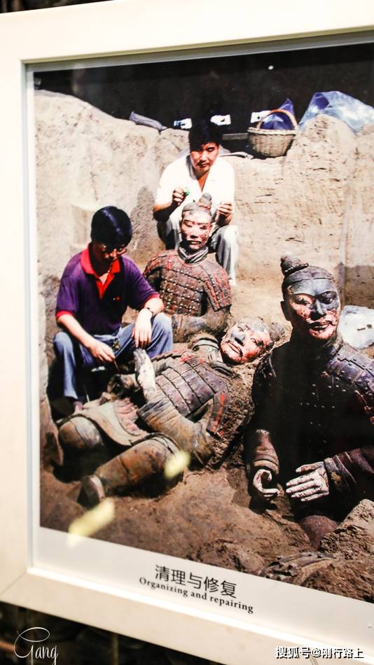 地方|参观秦始皇兵马俑很多人忽略的地方，这些老照片真实记录的故事