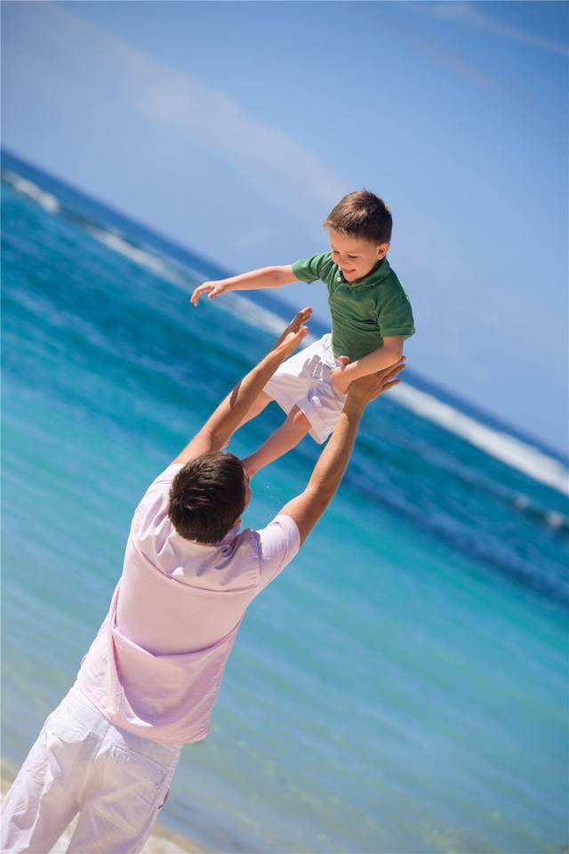 宝贝|这些行为最好别做！你以为是在逗宝宝玩