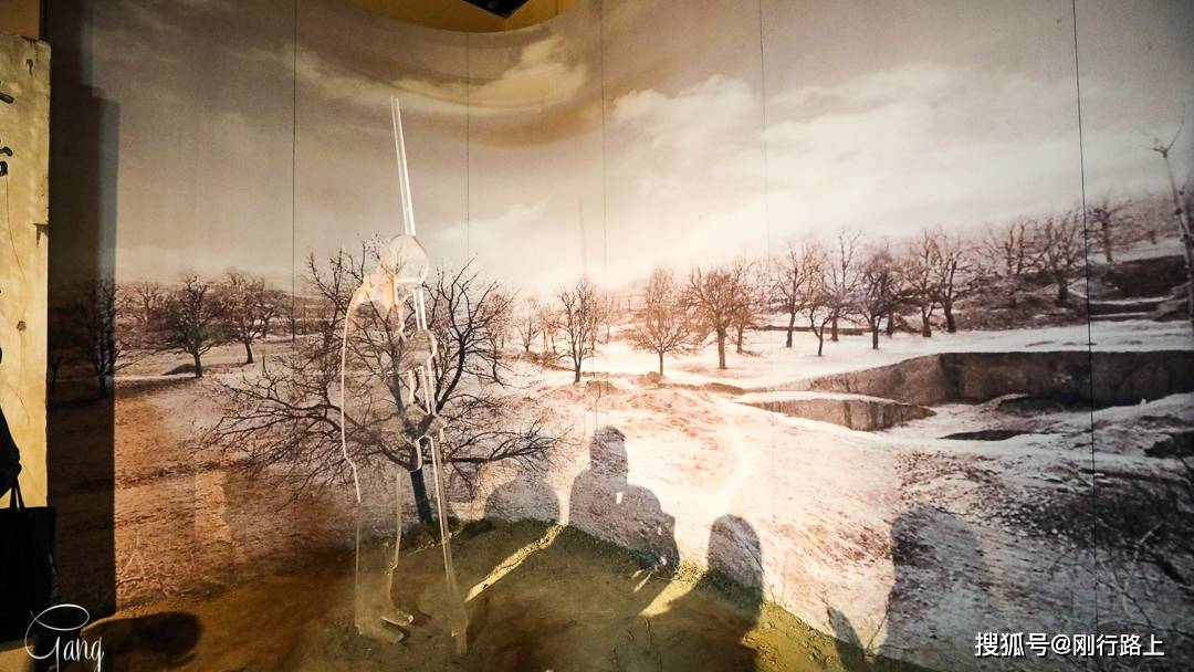 地方|参观秦始皇兵马俑很多人忽略的地方，这些老照片真实记录的故事