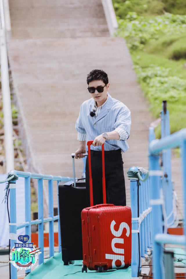 脱妆|原创累到脱妆，爬楼梯到眩晕，这一次他不会被骂了吧？