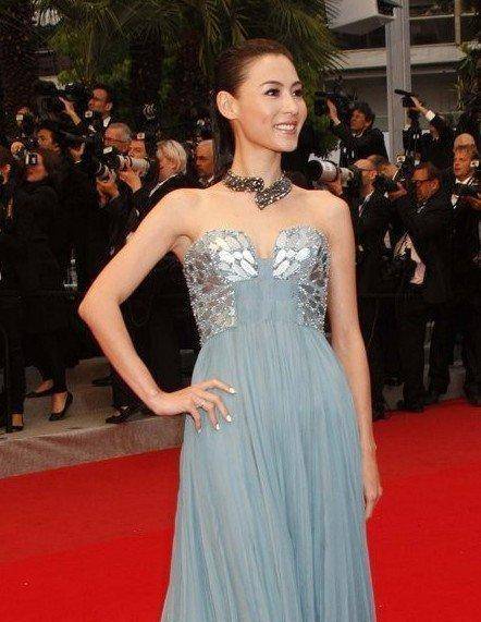 张柏芝|40岁张柏芝撞上44岁舒淇,终于知道仙女和台妹的差距有多大了