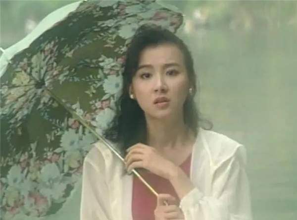台湾第一美女自曝曾被“卖掉”? 她才是绿茶鼻祖吧