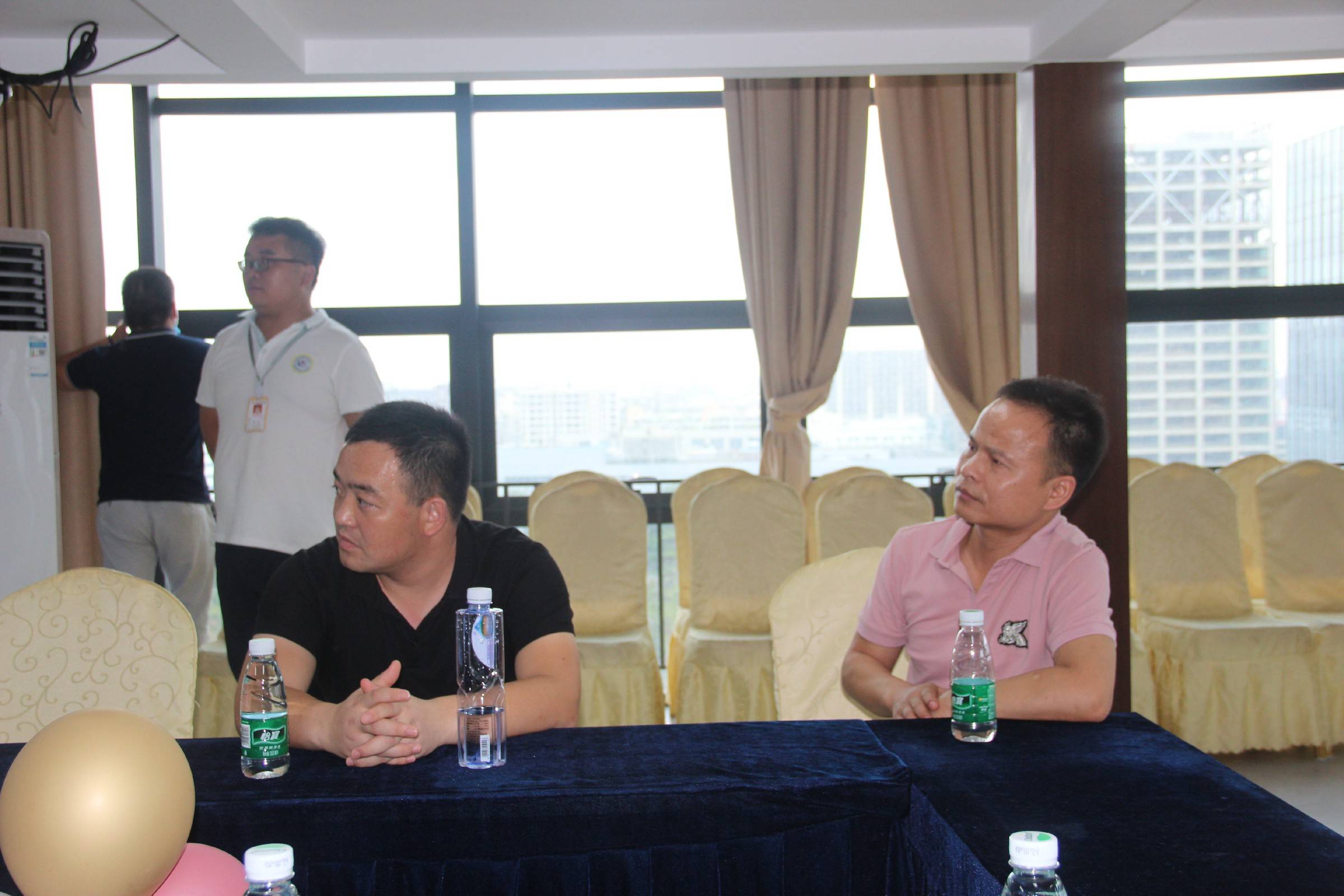 教育|热烈欢迎江西、湖南地区学校领导莅临理想教育集团考察交流