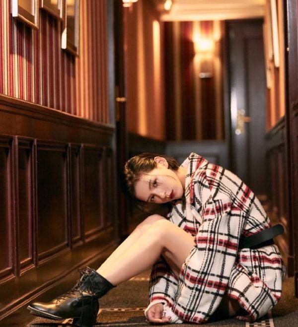 服装|张予曦身材显高？穿搭服装大胆秀出自己美腿，显得又高又瘦