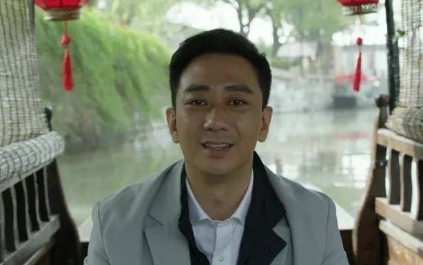 梁正贤|《三十而已》王漫妮大结局：出国读书，与梁正贤重逢笑他傻