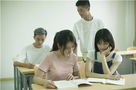 院校|江苏|这所211院校专科专业考上的难度大，分段培养专业受考生追捧