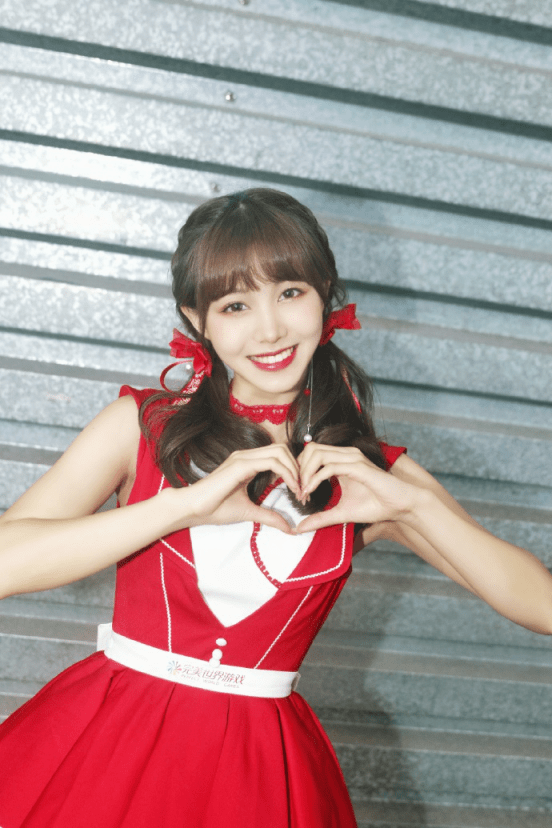 姐姐|2020CJ：年度最美SG前来报道！日系神颜少女，快来和她切磋茶艺