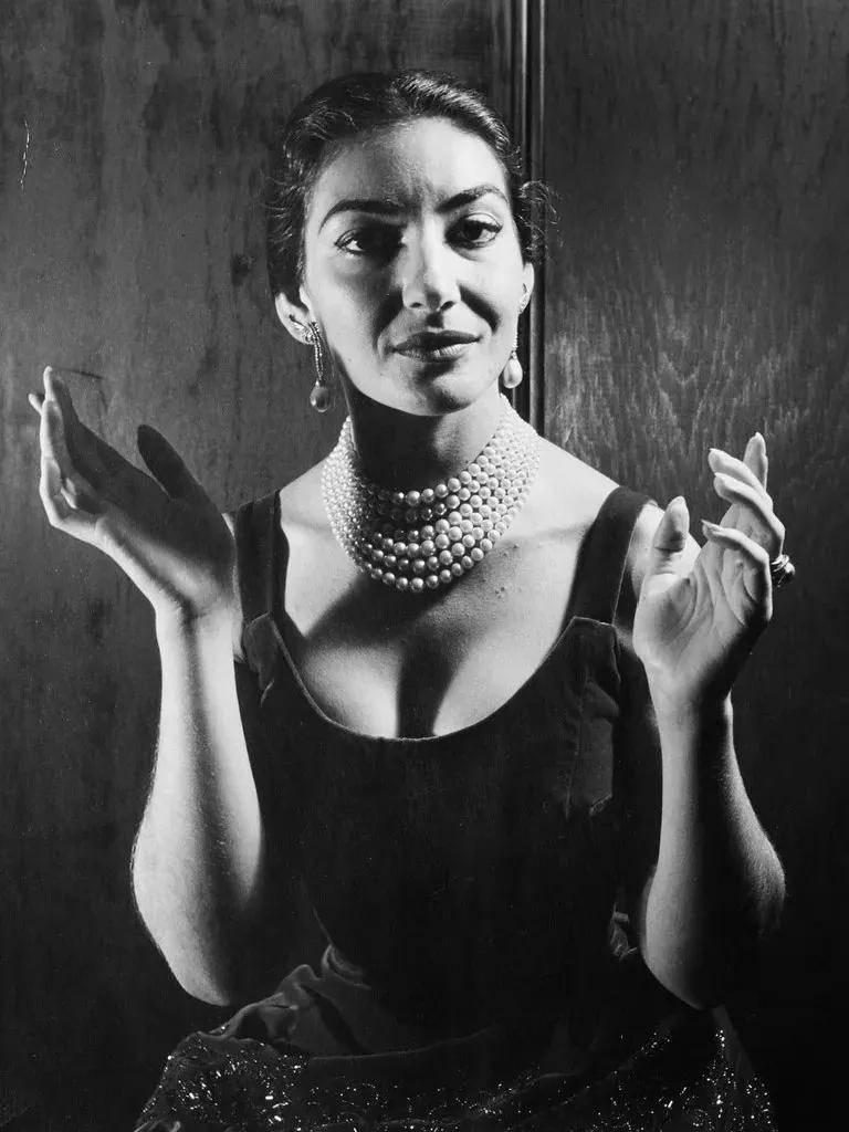 玛丽亚·卡拉斯|船王的情人，赫本的好友，这个200斤女人不简单！