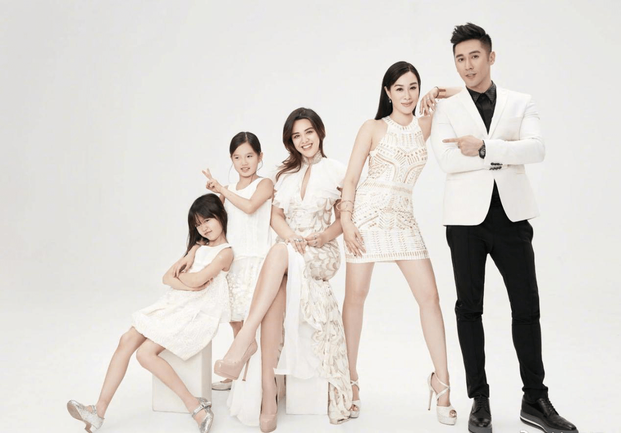 各个年龄段的婚姻 f40a3370f70243dc903827321238700e.png