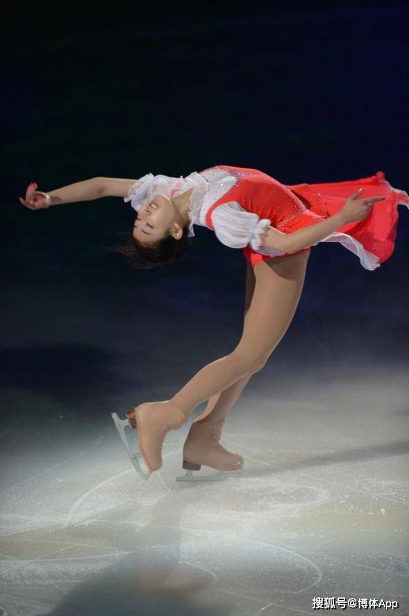 今日图集:花滑女神李子君