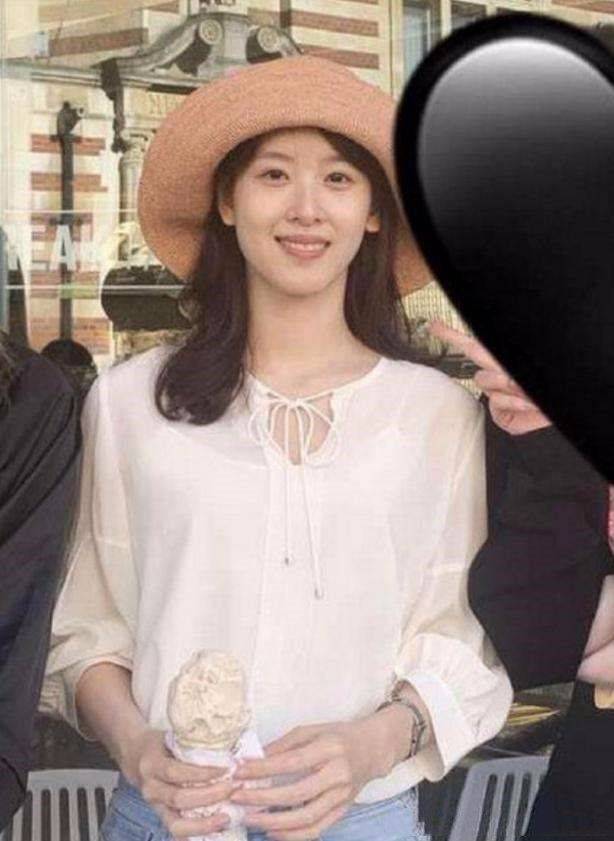 漂亮|章泽天素颜真不漂亮,但能大方面对镜头,就看得出她很自信!