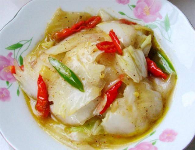 酸辣白菜梗做法 27fd8f6853fa4bd1928deebd9e755490.jpeg