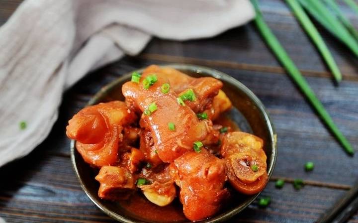 猪脚怎么去腥味最快 4d91bcf48dda4e74a6414fd44213414e.jpeg