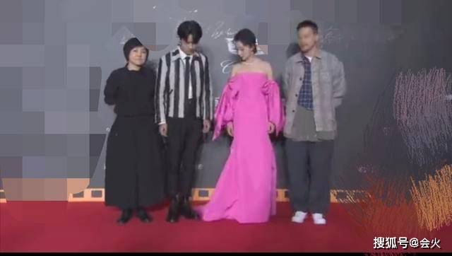 金马影后仙侠照曝光，发布会却遭许凯疏远，