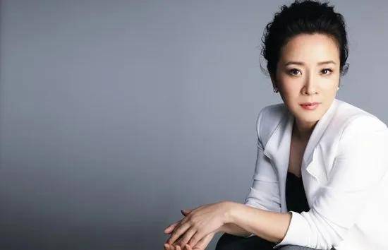 《北方有佳人》演员现状，昔年第一童星风光不