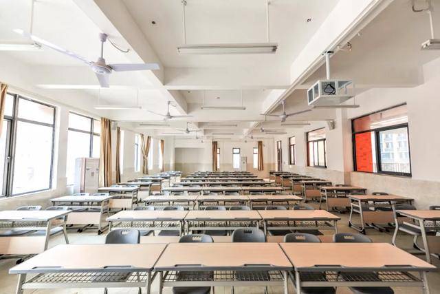 广东省|厉害！专插本这所大学录取最多人！多少分可读？