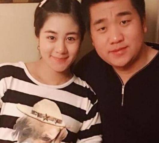 赵本山辛苦捧她11年,她却在当红时嫁入豪门,今