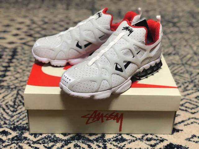 Stussy|王一博同款 = 财富密码！倒闭Stussy x Nike被他上脚后一夜起飞？